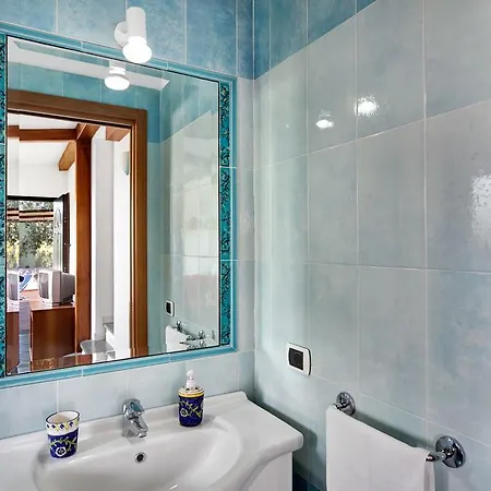 Apartment Matisse Nerano By Gocce