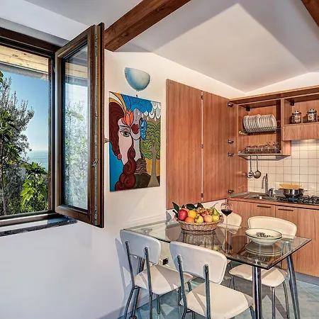 Matisse Nerano By Gocce Apartment *